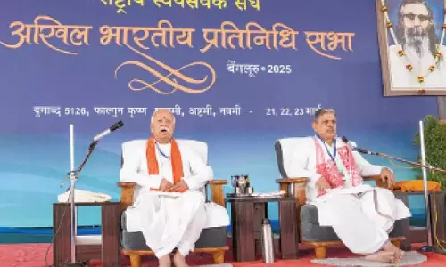 RSS शिक्षा के तौर पर मातृभाषा के इस्तेमाल के पक्ष में RSS शिक्षा के तौर पर मातृभाषा के इस्तेमाल के पक्ष में