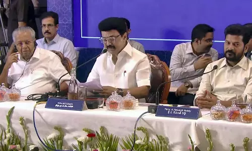 भेदभावपूर्ण क्षेत्र पुनर्वितरण राज्यों को राजनीतिक रूप से कमजोर करेगा: JAC बैठक में CM Stalin भेदभावपूर्ण क्षेत्र पुनर्वितरण राज्यों को राजनीतिक रूप से कमजोर करेगा: JAC बैठक में CM Stalin