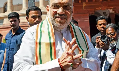 शाह ने संसद में कहा- 370 हटाकर PM ने जम्मू-कश्मीर में लोकतंत्र की नींव रखी शाह ने संसद में कहा- 370 हटाकर PM ने जम्मू-कश्मीर में लोकतंत्र की नींव रखी