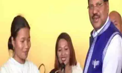 Supreme Court के पांच सदस्यीय जजों के प्रतिनिधिमंडल ने चुराचांदपुर में राहत शिविर का किया दौरा