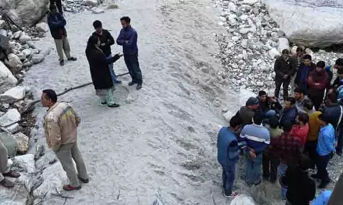 पिन पार्वती नदी में दो ITI प्रशिक्षु डूबे