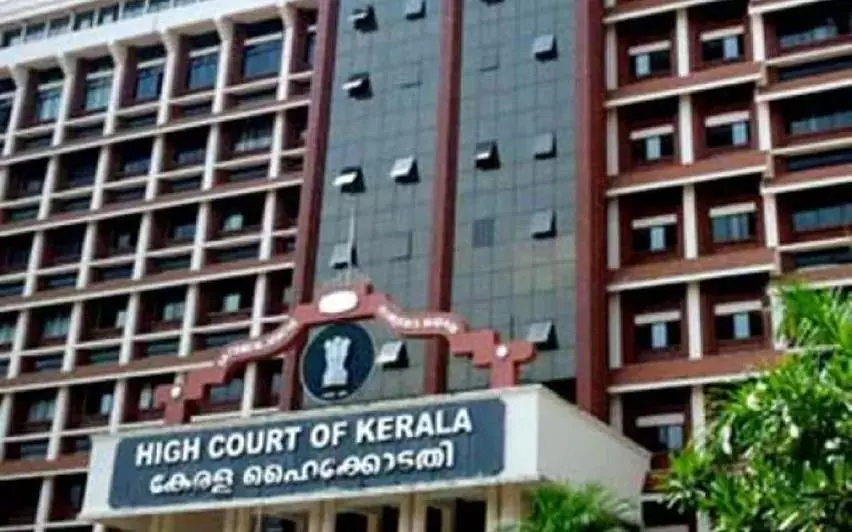 Kerala HC ने सड़क दुर्घटना मामले में नर्स के परिवार को 3.65 करोड़ रुपये का मुआवजा देने का आदेश दिया Kerala HC ने सड़क दुर्घटना मामले में नर्स के परिवार को 3.65 करोड़ रुपये का मुआवजा देने का आदेश दिया