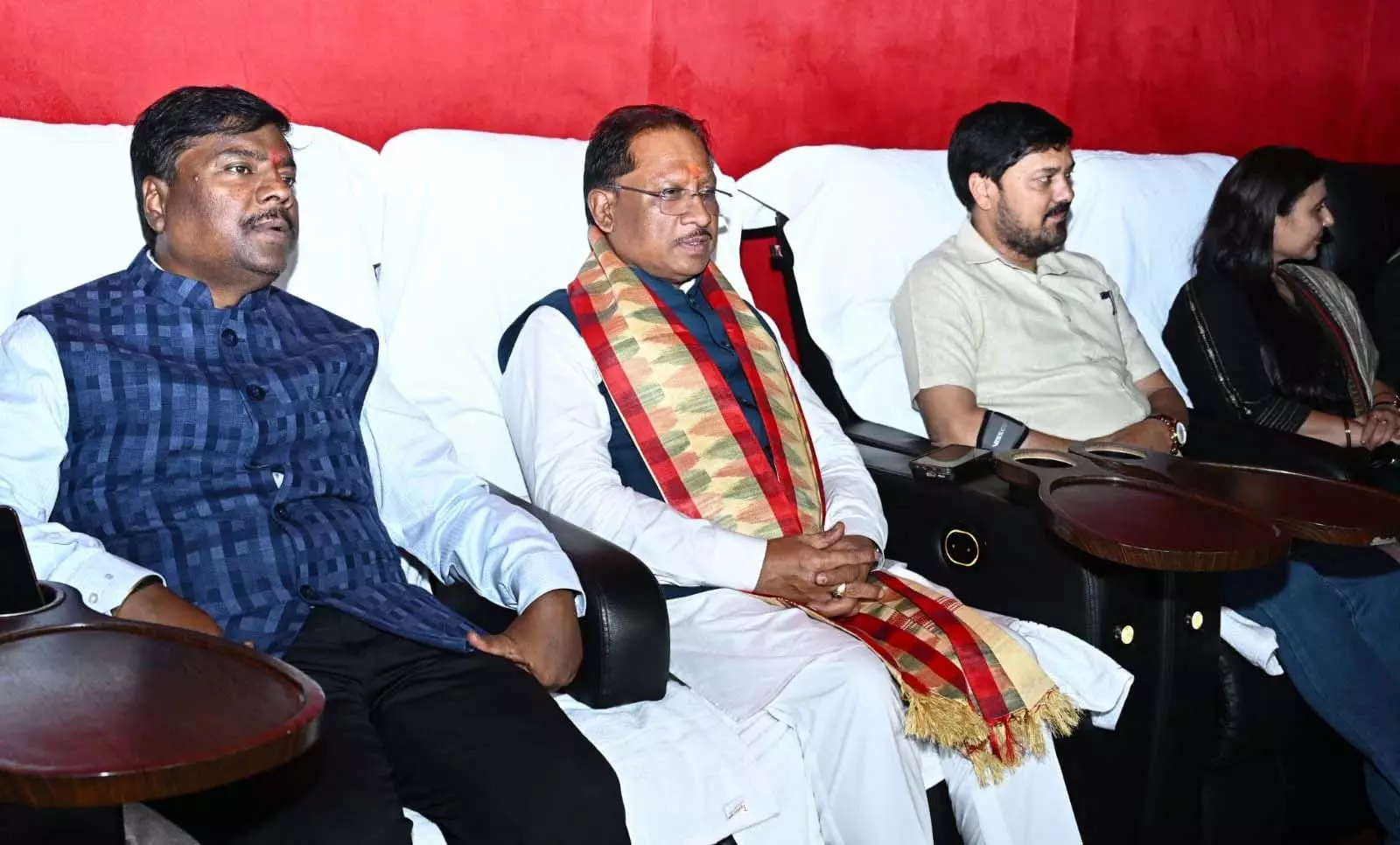 Chhava : सीएम साय ने देखी फिल्म छावा Chhava : सीएम साय ने देखी फिल्म छावा