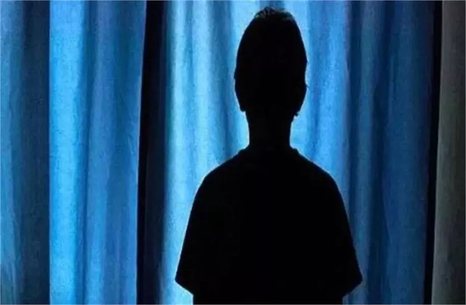 Haryana : पुलिस टीम ने लापता नाबालिग बच्चे को महज 2 घंटे में परिवार से मिलाया Haryana : पुलिस टीम ने लापता नाबालिग बच्चे को महज 2 घंटे में परिवार से मिलाया
