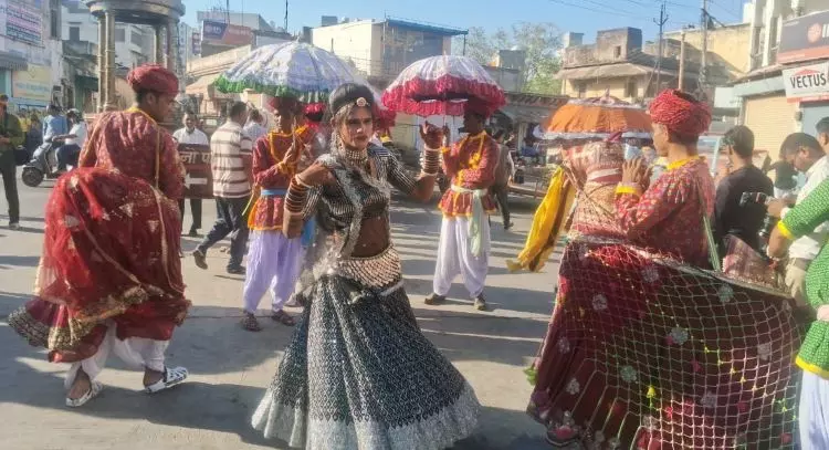 Sikar : दो दिवसीय शेखावाटी उत्सव का हुआ भव्य आगाज Sikar : दो दिवसीय शेखावाटी उत्सव का हुआ भव्य आगाज