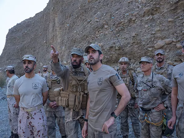 Hamdan bin Mohammed ने 11वीं माउंटेन इन्फैंट्री बटालियन की युद्ध तत्परता और दक्षता की प्रशंसा की Hamdan bin Mohammed ने 11वीं माउंटेन इन्फैंट्री बटालियन की युद्ध तत्परता और दक्षता की प्रशंसा की