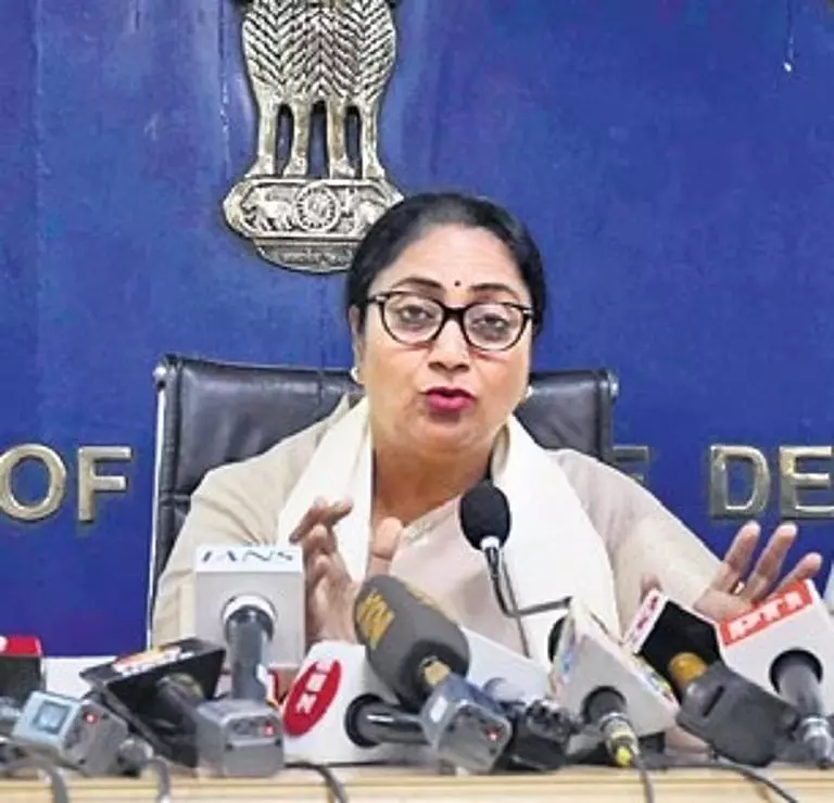 Delhi बजट में बेहतर शिक्षा, प्रदूषण और स्वास्थ्य पर ध्यान दें: CM Rekha Gupta Delhi बजट में बेहतर शिक्षा, प्रदूषण और स्वास्थ्य पर ध्यान दें: CM Rekha Gupta