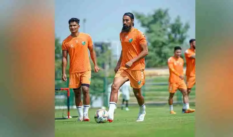 आई-लीग फुटबॉल चैंपियनशिप में श्रीनिधि डेक्कन FC का मुकाबला चर्चिल ब्रदर्स FC से आई-लीग फुटबॉल चैंपियनशिप में श्रीनिधि डेक्कन FC का मुकाबला चर्चिल ब्रदर्स FC से