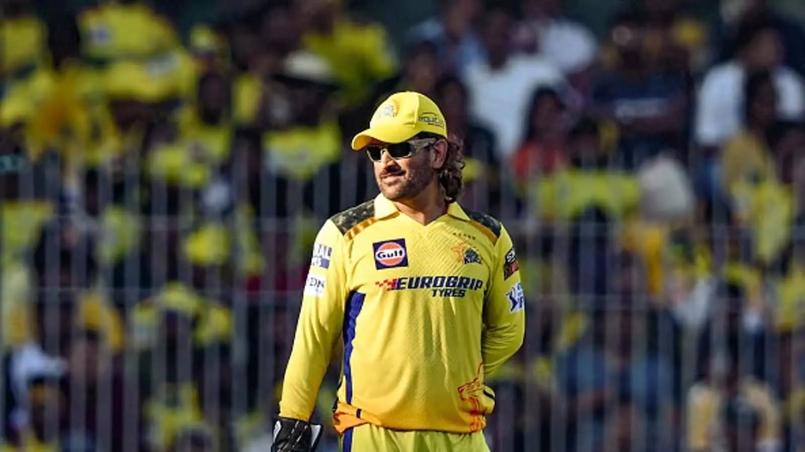 MS Dhoni : धोनी ने संन्यास पर दिया दिलचस्प जवाब MS Dhoni : धोनी ने संन्यास पर दिया दिलचस्प जवाब