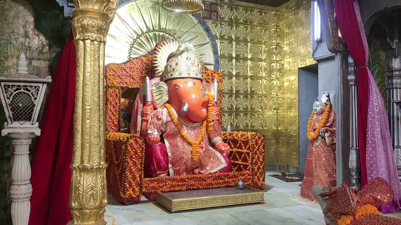 Bhagwan Ganesh ने खुद मोती डूंगरी में विराजमान होने का दिया था संकेत Bhagwan Ganesh ने खुद मोती डूंगरी में विराजमान होने का दिया था संकेत