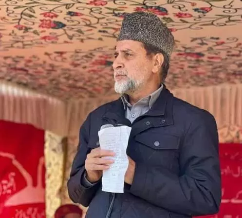 मियां अल्ताफ ने Anantnag में आग से प्रभावित परिवारों के लिए त्वरित राहत का आग्रह किया मियां अल्ताफ ने Anantnag में आग से प्रभावित परिवारों के लिए त्वरित राहत का आग्रह किया