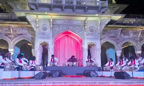 Jaipur: कल्चरल डायरीज में सजी ताल वाद्य कचहरी Jaipur: कल्चरल डायरीज में सजी ताल वाद्य कचहरी