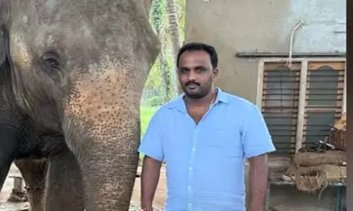 Bengaluru: रियल एस्टेट कारोबारी और MLA बालकृष्ण के करीबी दोस्त की शादी का जश्न समय हत्या Bengaluru: रियल एस्टेट कारोबारी और MLA बालकृष्ण के करीबी दोस्त की शादी का जश्न समय हत्या