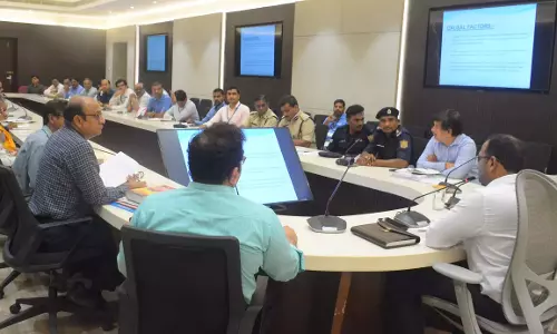Vizag Collector: औद्योगिक सुरक्षा सर्वोच्च प्राथमिकता होनी चाहिए