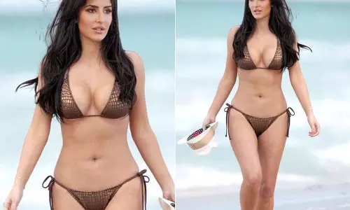 Katrina Kaif: कैटरीना ने दिखाया बिकनी अवतार, मचा बवाल