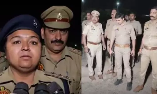 पुलिस ने मुठभेड़ के दौरान शातिर अपराधी को किया गिरफ्तार, चोरी के जेवरात और हथियार बरामद पुलिस ने मुठभेड़ के दौरान शातिर अपराधी को किया गिरफ्तार, चोरी के जेवरात और हथियार बरामद