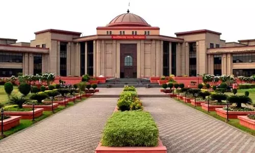 पदोन्नति में गड़बड़ी करने वाले डीईओ का आदेश रद्द, योग्य टीचर को मिला न्याय