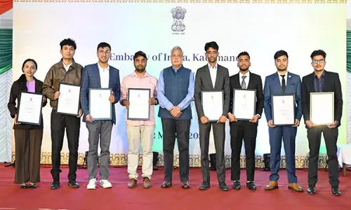 Kathmandu में भारतीय दूतावास ने 23वां स्वर्ण जयंती छात्रवृत्ति दिवस मनाया Kathmandu में भारतीय दूतावास ने 23वां स्वर्ण जयंती छात्रवृत्ति दिवस मनाया