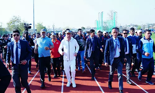 मुख्यमंत्री धामी ने Dehradun में फिट इंडिया रन कार्यक्रम को हरी झंडी दिखाई