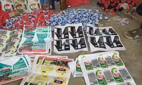 Odisha : राउरकेला में नकली इंजन ऑयल बनाने वाली फैक्ट्री का भंडाफोड़, एक हिरासत में