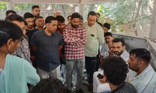 Haryana : 24 घंटे बाद भी पुलिस को सुराग नहीं, वैवाहिक विवाद का संदेह Haryana : 24 घंटे बाद भी पुलिस को सुराग नहीं, वैवाहिक विवाद का संदेह