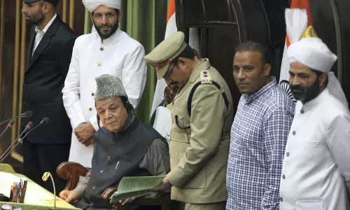 Jammu: जल जीवन मिशन में अनियमितताओं की जांच के लिए सदन में पैनल गठित Jammu: जल जीवन मिशन में अनियमितताओं की जांच के लिए सदन में पैनल गठित