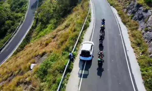 Kerala: थेवरम-थेवरममेट्टू सड़क का निर्माण अधूरा