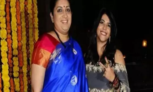 Smriti Irani Birthday : स्मृति ईरानी के जन्मदिन पर एकता कपूर ने खास अंदाज मे किया विश