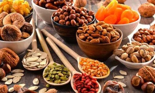 क्या Dry Fruits सच में आपके स्वास्थ्य के लिए फायदेमंद हैं?