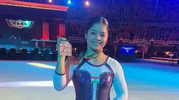 Nagaland : जिम्नास्टिक प्रणति नायक ने वॉल्ट फाइनल में कांस्य पदक जीता Nagaland : जिम्नास्टिक प्रणति नायक ने वॉल्ट फाइनल में कांस्य पदक जीता
