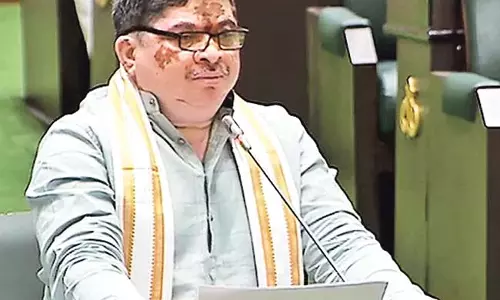 Telangana: नियमों का उल्लंघन करने पर ड्राइविंग लाइसेंस रद्द कर दिया जाएगा Telangana: नियमों का उल्लंघन करने पर ड्राइविंग लाइसेंस रद्द कर दिया जाएगा