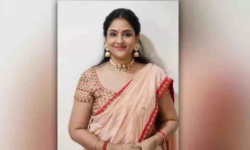 एंकर Gayatri ने सोशल मीडिया पर भ्रामक थंबनेल के लिए मीडिया के एक वर्ग से सवाल किया