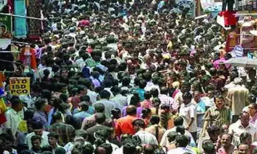Editorial: 50 साल बाद, भारत में जनसंख्या फिर से जीवित मुद्दा बन गई