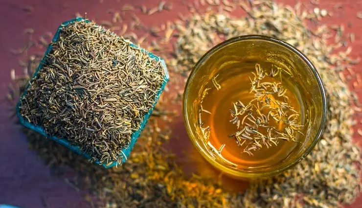 Health: रोज सुबह खाली पेट पिएं ये जादुई मसाला पानी, घटेगा आपका वजन Health: रोज सुबह खाली पेट पिएं ये जादुई मसाला पानी, घटेगा आपका वजन