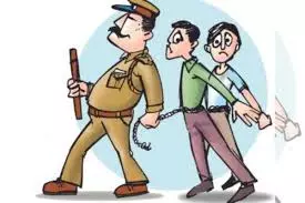 East Champaran: अंतरजिला शराब माफिया सहित 11 आरोपी गिरफ्तार East Champaran: अंतरजिला शराब माफिया सहित 11 आरोपी गिरफ्तार