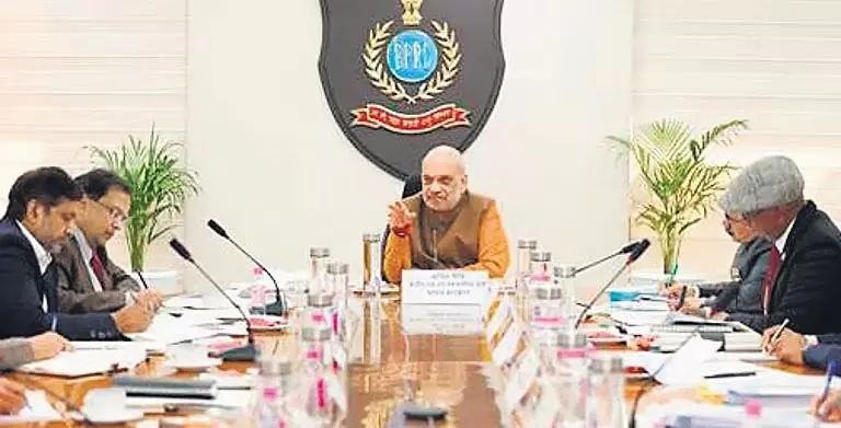 Delhi शीर्ष अधिकारी की साप्ताहिक बैठक के लिए बेहतर सहयोग Delhi शीर्ष अधिकारी की साप्ताहिक बैठक के लिए बेहतर सहयोग