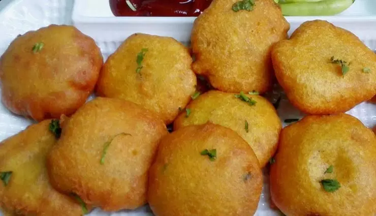 Potato Chop: अपनों के चेहरे पर लानी हो खुशी तो इससे बेहतर डिश और क्या हो सकती है Potato Chop: अपनों के चेहरे पर लानी हो खुशी तो इससे बेहतर डिश और क्या हो सकती है