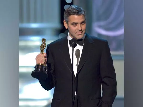 George Clooney ने कहा- वह अब रोमांटिक फिल्में नहीं कर रहे हैं George Clooney ने कहा- वह अब रोमांटिक फिल्में नहीं कर रहे हैं