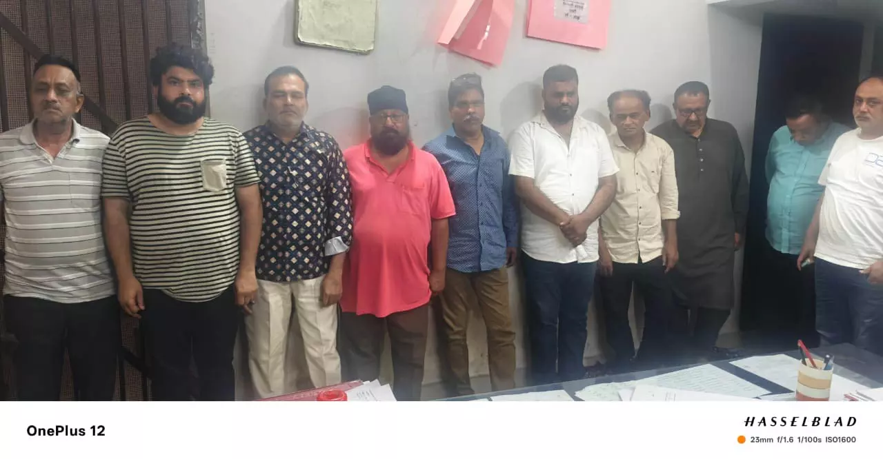 न्यू राजेन्द्र नगर में 10 जुआरी गिरफ्तार, डेढ़ लाख कैश जब्त न्यू राजेन्द्र नगर में 10 जुआरी गिरफ्तार, डेढ़ लाख कैश जब्त