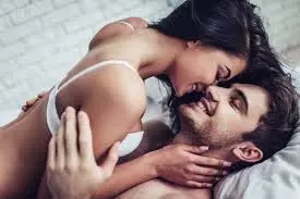 Relationship : क्या बार-बार सेक्स से रिश्ते बेहतर होते हैं? जानें सच Relationship : क्या बार-बार सेक्स से रिश्ते बेहतर होते हैं? जानें सच