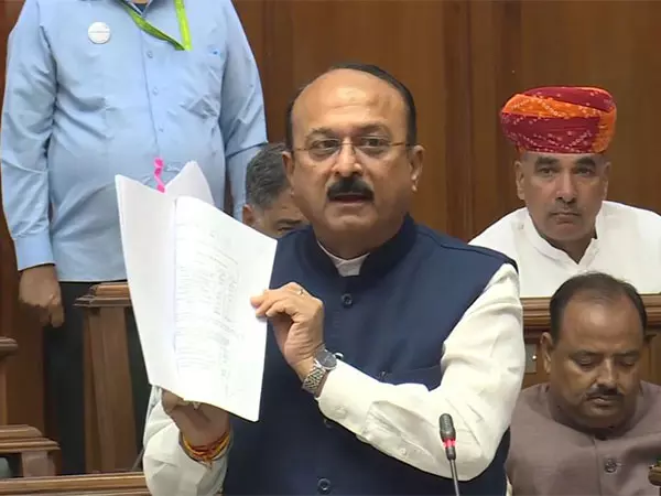 AAP सरकार पर 27,000 करोड़ रुपये का कर्ज, दिल्ली में बिजली की दरें बढ़ेंगी: मंत्री आशीष सूद AAP सरकार पर 27,000 करोड़ रुपये का कर्ज, दिल्ली में बिजली की दरें बढ़ेंगी: मंत्री आशीष सूद