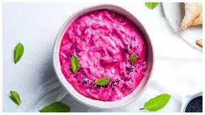 Summer Food : दही में मिलाकर खाएं चुकंदर, मिलेगा गजब का फायदा Summer Food : दही में मिलाकर खाएं चुकंदर, मिलेगा गजब का फायदा