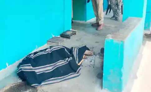राजमिस्त्री की हत्या, बेटा गायब राजमिस्त्री की हत्या, बेटा गायब