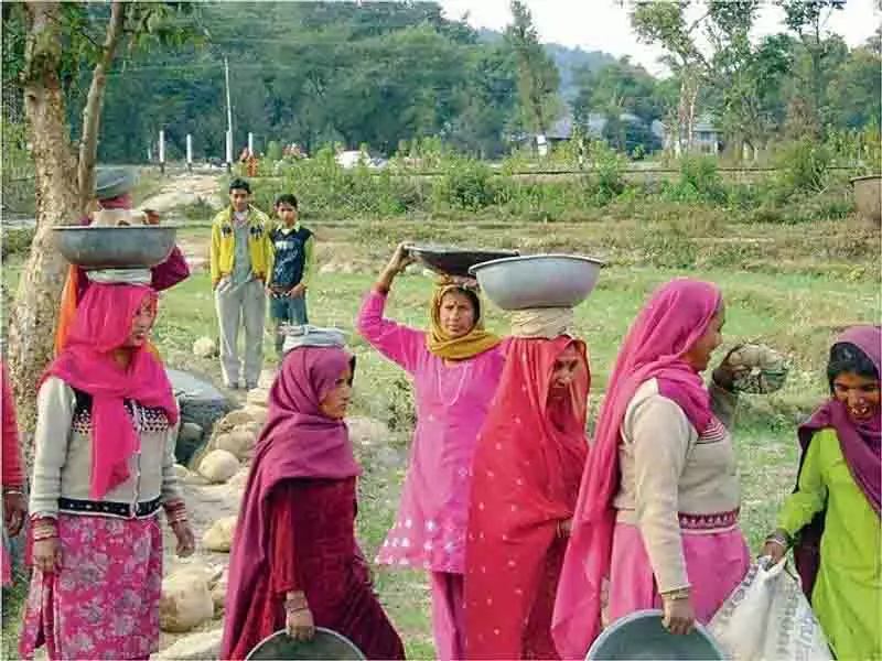 Mandi में मनरेगा परियोजनाओं के लिए 2,155 करोड़ रुपये मंजूर Mandi में मनरेगा परियोजनाओं के लिए 2,155 करोड़ रुपये मंजूर