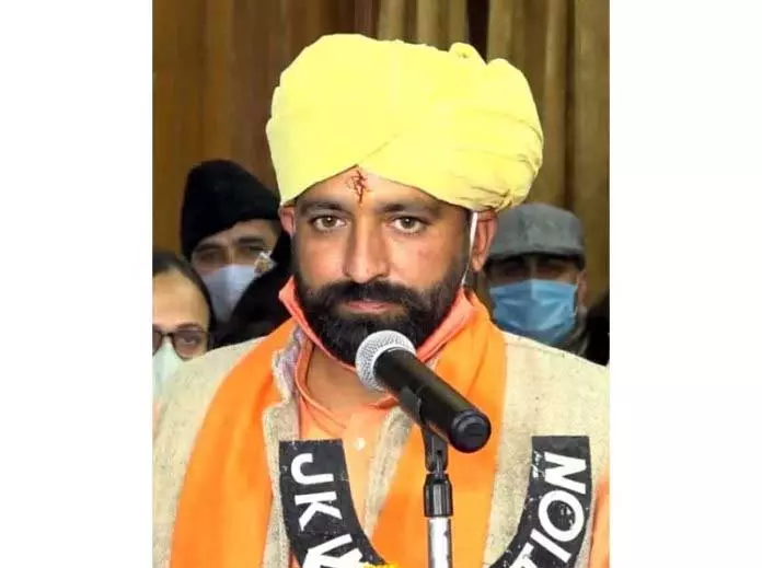DDC जगनू पर कथित तौर पर हमला, आरोपी गिरफ्तार DDC जगनू पर कथित तौर पर हमला, आरोपी गिरफ्तार
