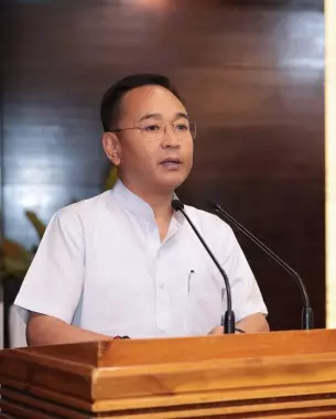 Sikkim : मुख्यमंत्री ने व्यावसायिक पाठ्यक्रम कर रहे विद्यार्थियों से बातचीत की Sikkim : मुख्यमंत्री ने व्यावसायिक पाठ्यक्रम कर रहे विद्यार्थियों से बातचीत की