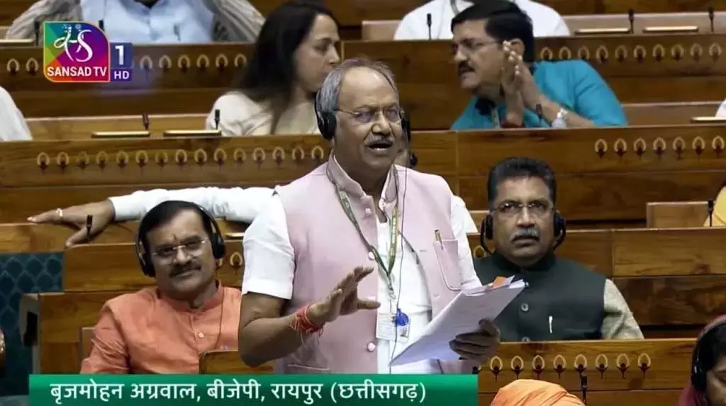 छत्तीसगढ़ के प्रमुख पर्यटन स्थलों के विकास का सांसद बृजमोहन अग्रवाल ने मांगा ब्यौरा छत्तीसगढ़ के प्रमुख पर्यटन स्थलों के विकास का सांसद बृजमोहन अग्रवाल ने मांगा ब्यौरा