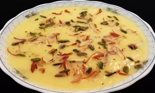 Banana Kheer: इसके सेवन से व्रत के दौरान कमजोरी दूर करने में मिलेगी मदद Banana Kheer: इसके सेवन से व्रत के दौरान कमजोरी दूर करने में मिलेगी मदद