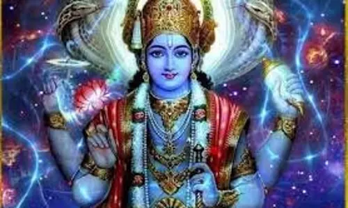 Papmochani Ekadashi 2025:  सभी को करनी चाहिए तुलसी पूजा, पापों का नाश होते ही लक्ष्मी बरसाएंगी धन