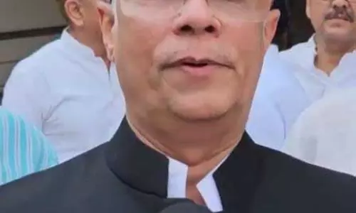 अस्वस्थ मुख्यमंत्री नीतीश कुमार के हाथों में बिहार असुरक्षित : पवन खेड़ा